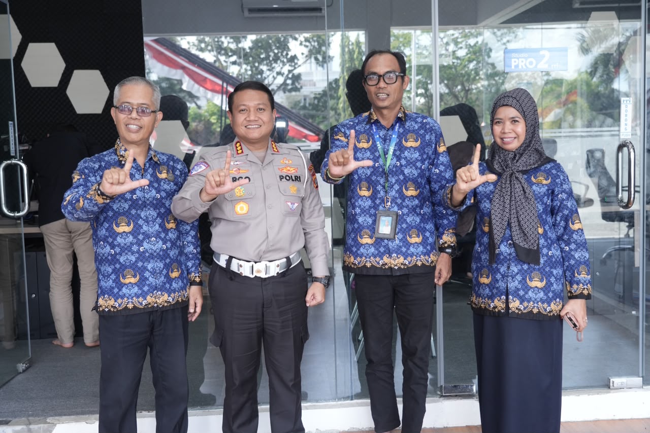 Dirlantas Polda Sultra Hadiri Bincang Inspiratif di RRI Kendari, Perkuat Edukasi Keselamatan Berlalu Lintas
