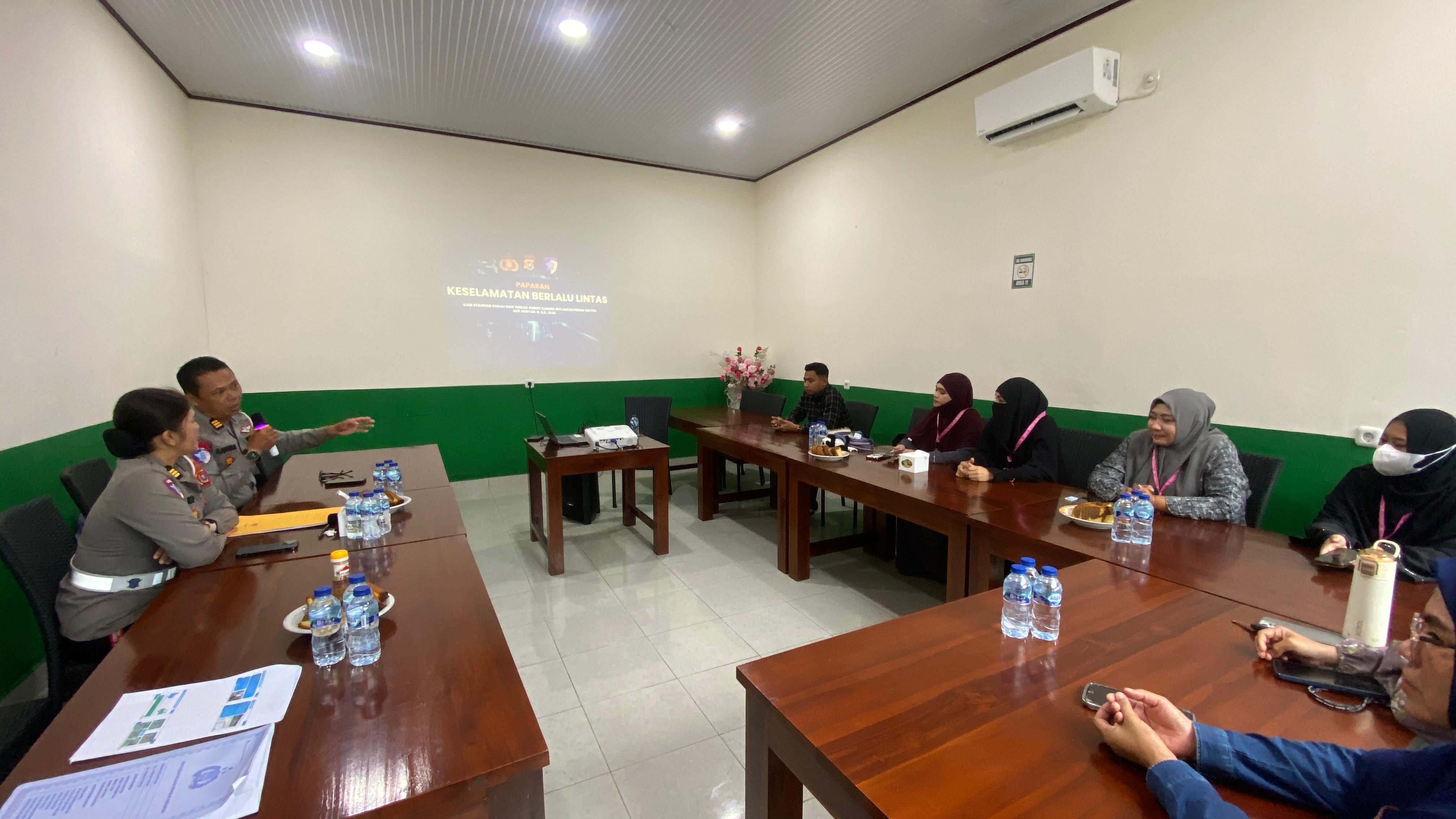 Ditlantas Polda Sultra Bekali Instruktur Princess Driving Kendari dengan Edukasi Keselamatan Berlalu Lintas