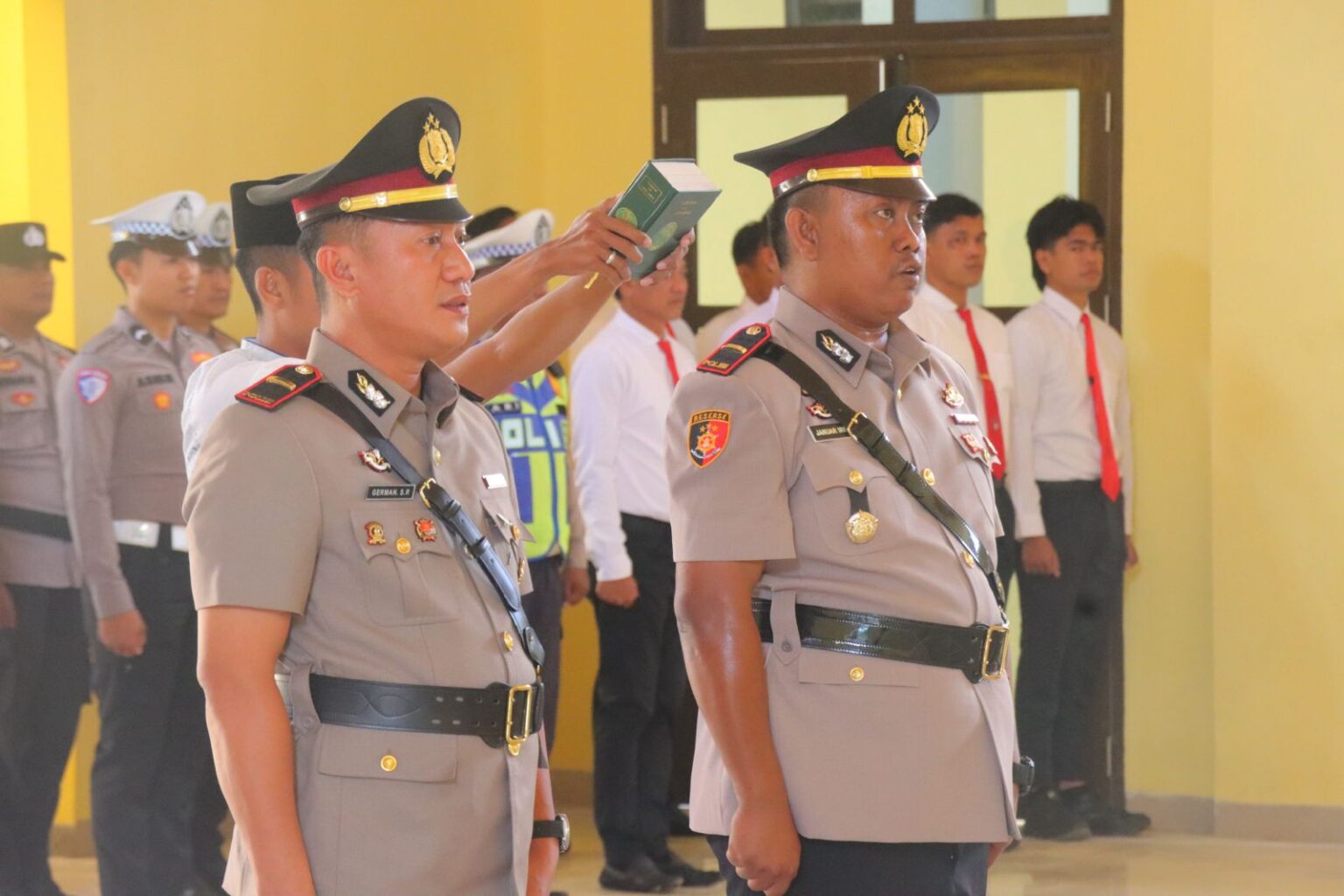 Pimpin Sertijab Kapolsek Wiwirano, Kapolres Konut Tekankan Lima Pilar Commander Wish Kapolda Sultra
