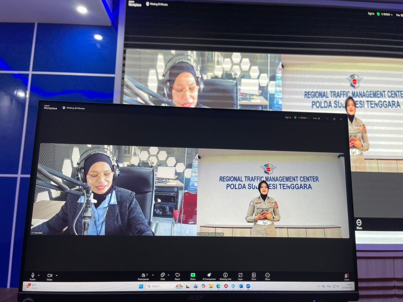 Pantau Lalu Lintas Pagi, Ditlantas Polda Sultra Siarkan Traffic Update Bersama RRI Kendari